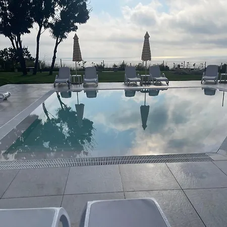 Skyline Apartment